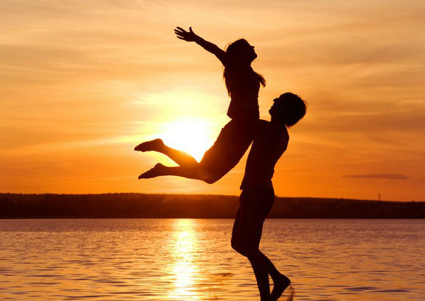 李计忠大师点窍夫妻间如何维系婚姻生活